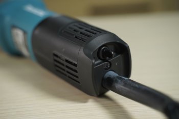 100mm Máy mài góc Makita 9553B