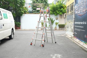 Thang nhôm rút chữ A Little Giant USA M26