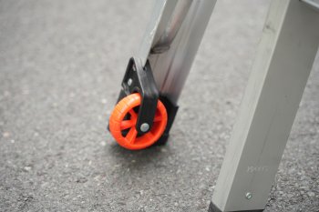 Thang nhôm rút chữ A Little Giant USA M26