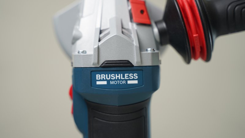 100mm Máy mài góc dùng pin 18V Bosch GWS 18V-11 S (Solo)