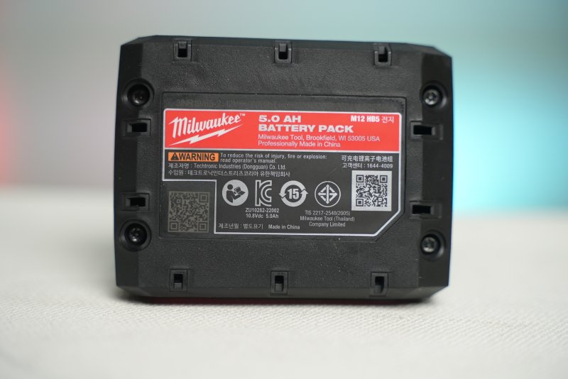 Pin 12V 5.0Ah Milwaukee M12 HB5 ASIA