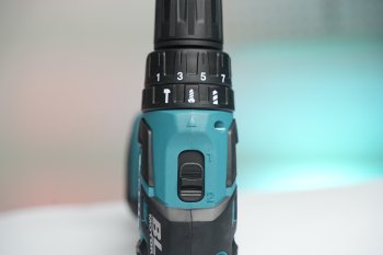 Combo Makita 16 - Máy Khoan Búa Vặn Vít Dùng Pin DHP459 + Pin 3.0Ah + Đế Sạc Nhanh