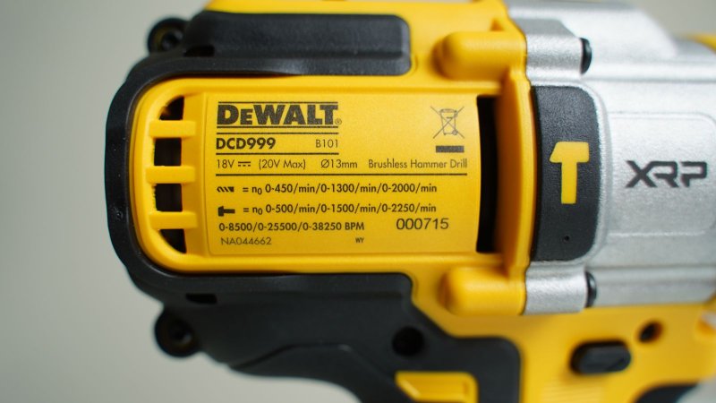 Máy khoan dùng pin FlexVolt 20V/60V Dewalt DCD999N-KR ( Chưa Pin & Sạc )