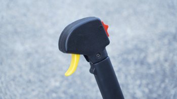 Máy cắt cỏ cầm tay Honda GX35