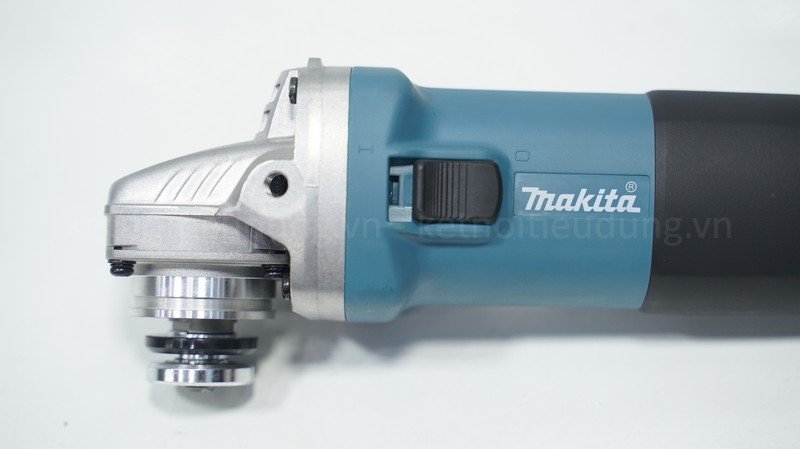 100mm Máy mài góc Makita 9553NB