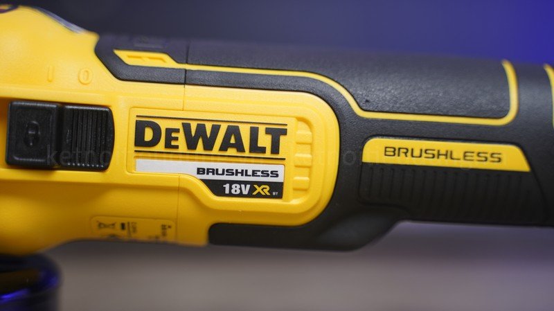 Máy mài cầm tay 18V DEWALT DCG405N-KR ( Chưa Pin & Sạc )