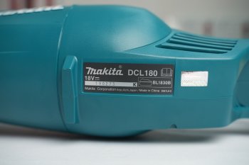 Máy hút bụi dùng pin Makita DCL180Z (Chưa kèm Pin & Sạc)