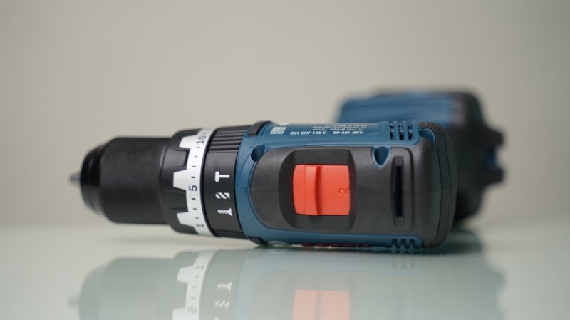 Máy khoan động lực dùng pin 18V Bosch GSB 18V-65 (2 Pin & 1 Sạc)