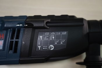 Máy khoan búa 790W Bosch GBH2-24DRE 24mm