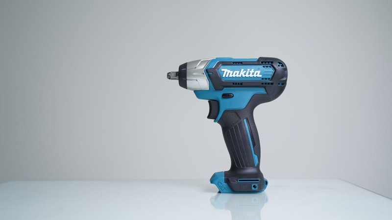 12V Máy siết bu lông dùng pin Makita TW140DZ ( Chưa Pin & Sạc )