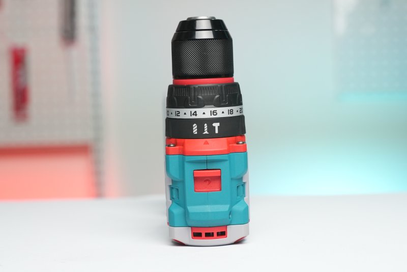 Bộ máy khoan động lực dùng pin 20V Total THKTHP11652 (165 món phụ kiện)