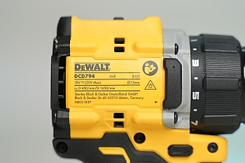 Thân máy khoan pin 20V Max Dewalt DCD794N-B1 (Atomic™)