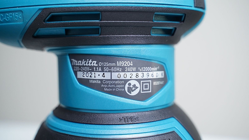 Máy chà nhám rung tròn Makita M9204B ( 240W )