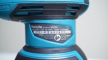 Máy chà nhám rung tròn Makita M9204B ( 240W )