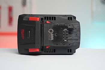 Pin Forge 18V 8.0Ah Milwaukee M18 FB8