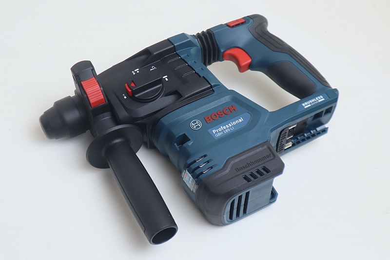 Máy khoan bê tông dùng pin 18V Bosch GBH 185-LI Solo (06119240L0)