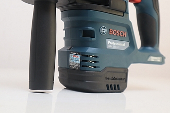 Máy khoan bê tông dùng pin 18V Bosch GBH 185-LI Solo (06119240L0)