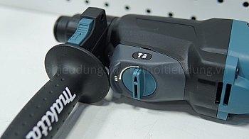 Máy khoan búa 720W Makita HR2300