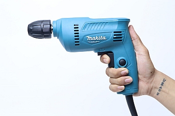 Máy khoan Makita M0601B (10mm)