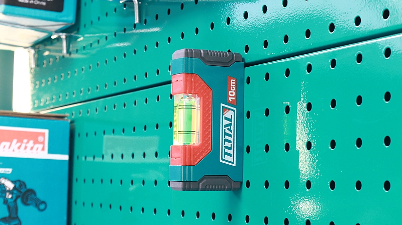 Thước Thủy Mini 10cm Total TMT205101 (Có Nam Châm)