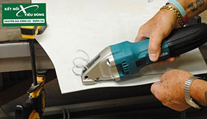 Bộ sưu tập máy cắt tôn Makita bán chạy hiện nay (Phần 2)
