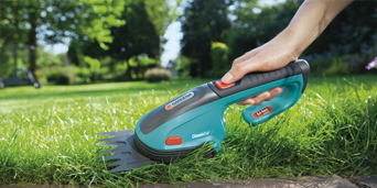 Cùng dọn dẹp sân vườn đón năm mới với máy cắt cỏ cầm tay
