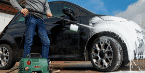 Mua máy xịt rửa cho gia đình công suất bao nhiêu là đủ?