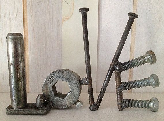 10 Ý tưởng trang trí độc đáo từ đồ nghề cũ