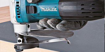 4 Ưu điểm của máy cắt tôn Makita bạn đã biết?