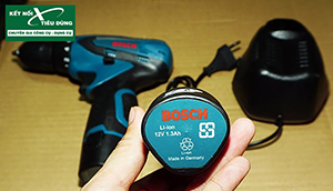 Muốn mua máy khoan pin 12V nên chọn Bosch hay Makita?