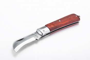 70mm Dao tuốt dây điện lưỡi cong cán gỗ SATA 03110