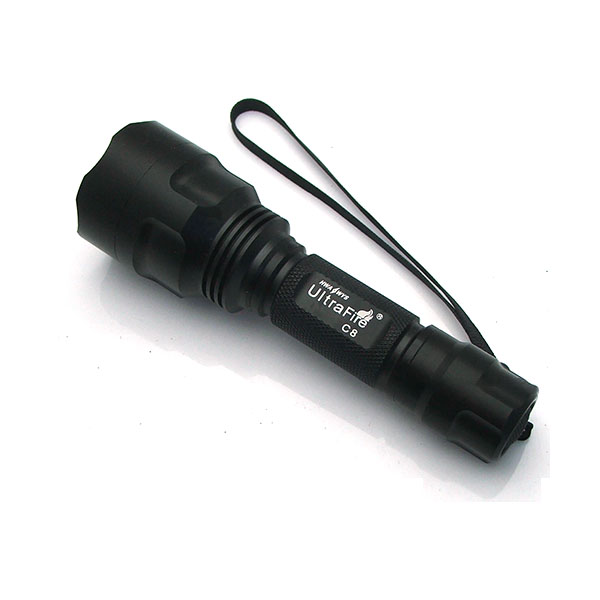 Đèn pin siêu sáng Ultrafire C8 led Cree XP-L V5