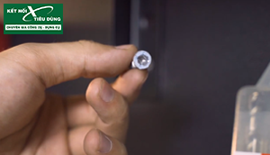 [Góc DIY] Tháo Vít Bị Tòe Đầu? Mẹo Hay Ai Cũng Nên Biết