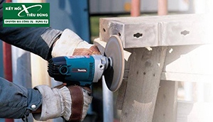 Máy chà nhám Makita GV7000 – Món quà bất ngờ cho anh em làm mộc