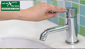 Nước sinh hoạt nhà bạn quá yếu, khắc phục như thế nào?