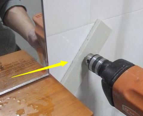 Trước khi khoan tường nhà cần chú ý Kẻo "xôi hỏng bỏng không"