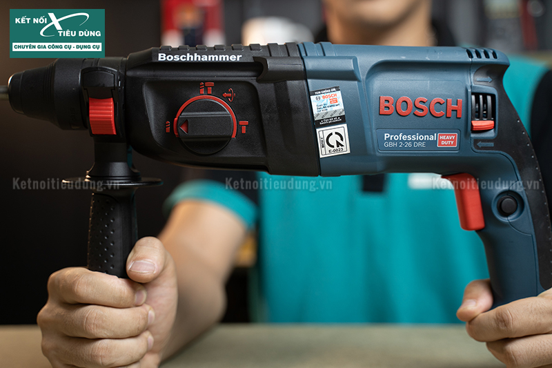 Khi máy khoan Bosch bị hư đem đi đâu sửa?