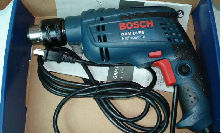 Kiểm Tra Và Sử Dụng Máy Khoan Mini Cầm Tay Bosch GSB 13RE