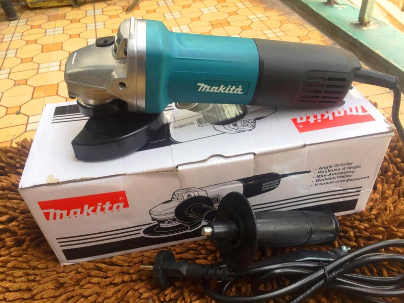 Những lưu ý khi mua công cụ dụng cụ Makita