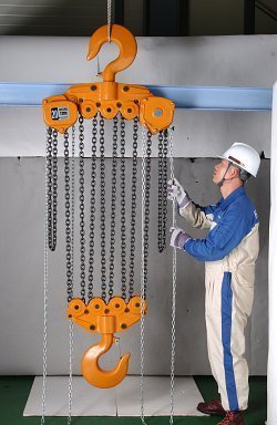 Những Lưu Ý Quan Trọng Khi Dùng Pa Lăng Xích Kéo Tay