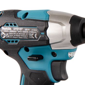 Máy vặn vít dùng pin 18V Makita DTD157Z (Chưa Pin & Sạc)