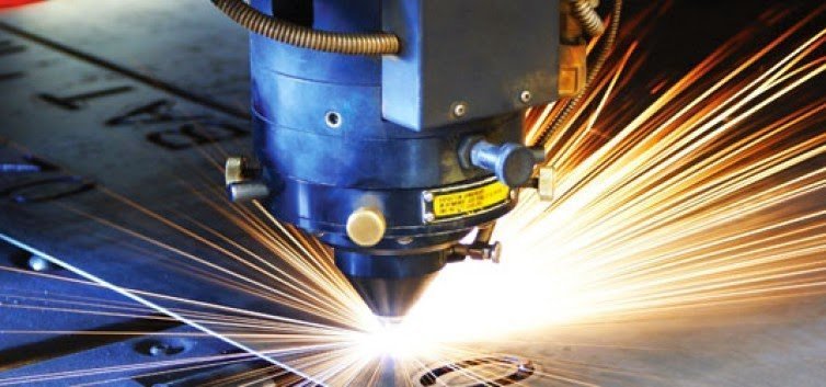 4 Lưu Ý Bảo Vệ An Toàn Khi Dùng Máy Móc Thiết Bị