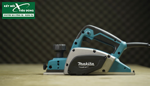 [Đập Hộp] Makita ra máy bào ngon lành chỉ 1Tr350: Makita M1901 - Bào sâu 2mm, hoàn thiện tốt, có chân chống