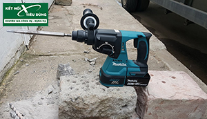 Máy khoan bê tông xuất xứ Trung Quốc - Nên chọn Bosch hay Makita?