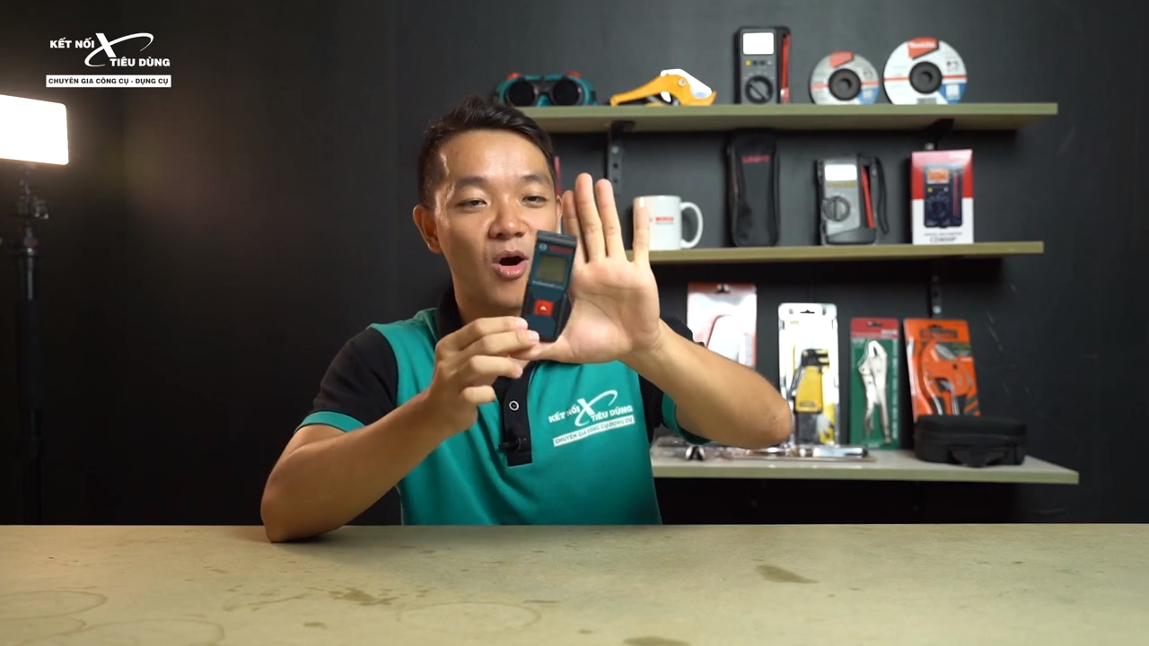 [Review] M&aacute;y Đo Khoảng C&aacute;ch Laser Bosch GLM 30: Nhỏ Gọn, Đo Ch&iacute;nh X&aacute;c 30m - k&iacute;ch thước nhỏ gọn