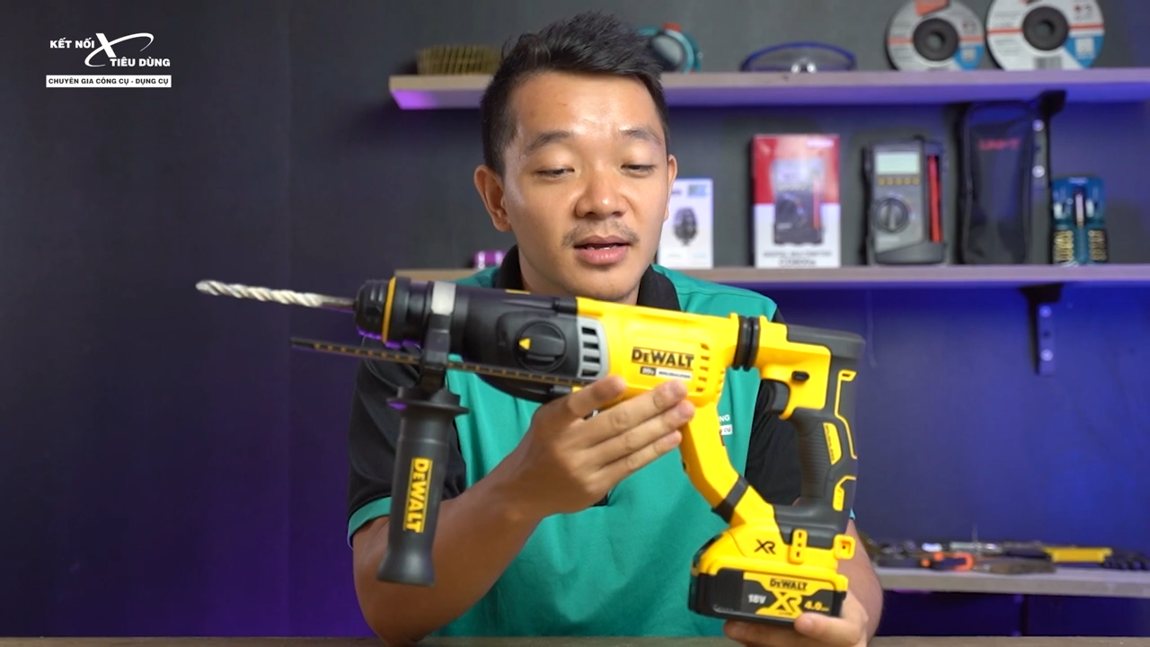 Địa chỉa mua m&aacute;y khoan cầm tay Dewalt DCH263 ch&iacute;nh h&atilde;ng với gi&aacute; tốt nhất
