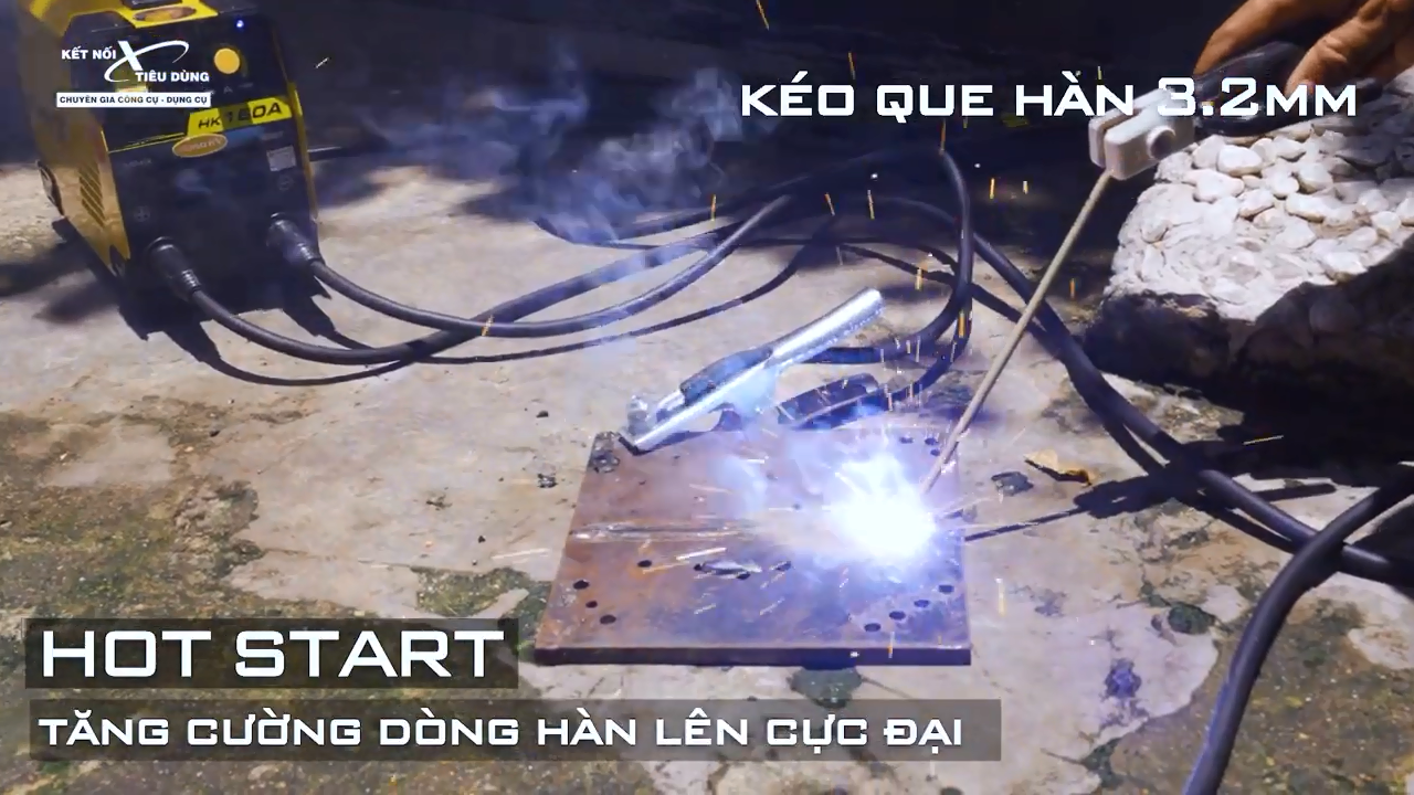 HK106A trang bị chức năng Hot Start tăng cường d&ograve;ng h&agrave;n l&ecirc;n cực đại gi&uacute;p mồi lửa nhanh v&agrave; nhạy