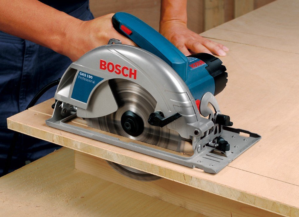 máy cắt bosch