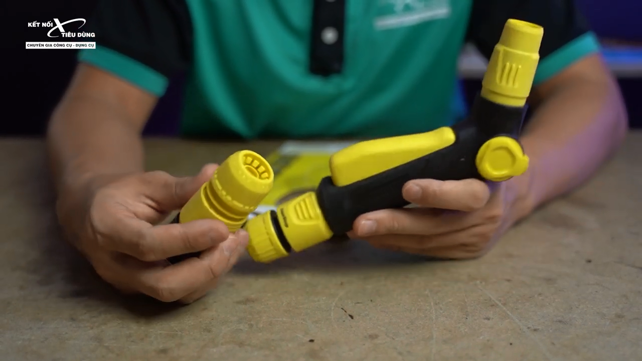 Mua s&uacute;ng phun nước tưới c&acirc;y 4 m&oacute;n Karcher ch&iacute;nh h&atilde;ng gi&aacute; tốt ở đ&acirc;u?