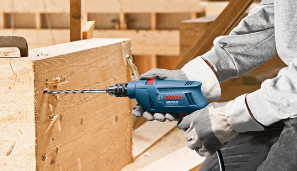 Máy khoan động lực Bosch GSB 550 Máy khoan động lực Bosch GSB 550